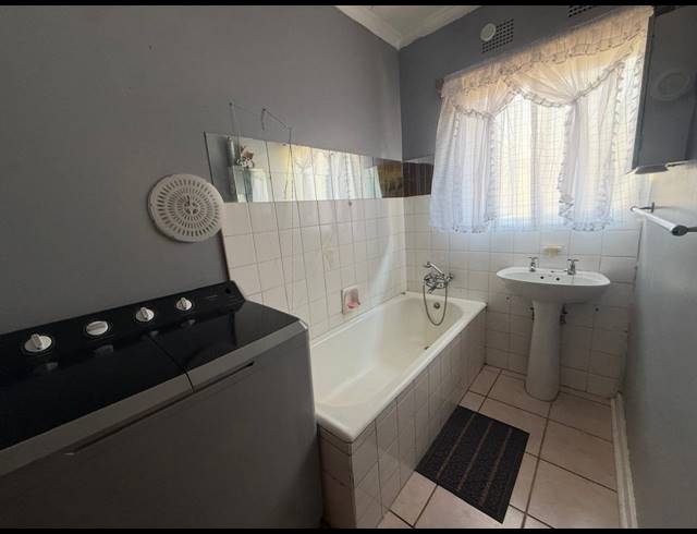 3 BEDROOM HOUSE FOR SALE IN DAL FOUCHE